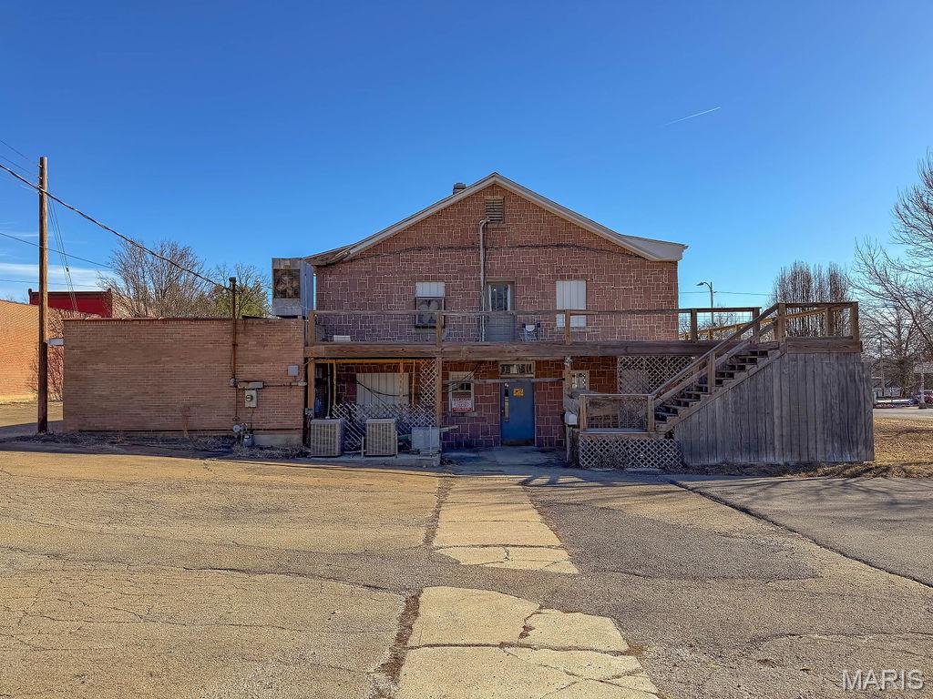156 S Main Street Property Photo 63
