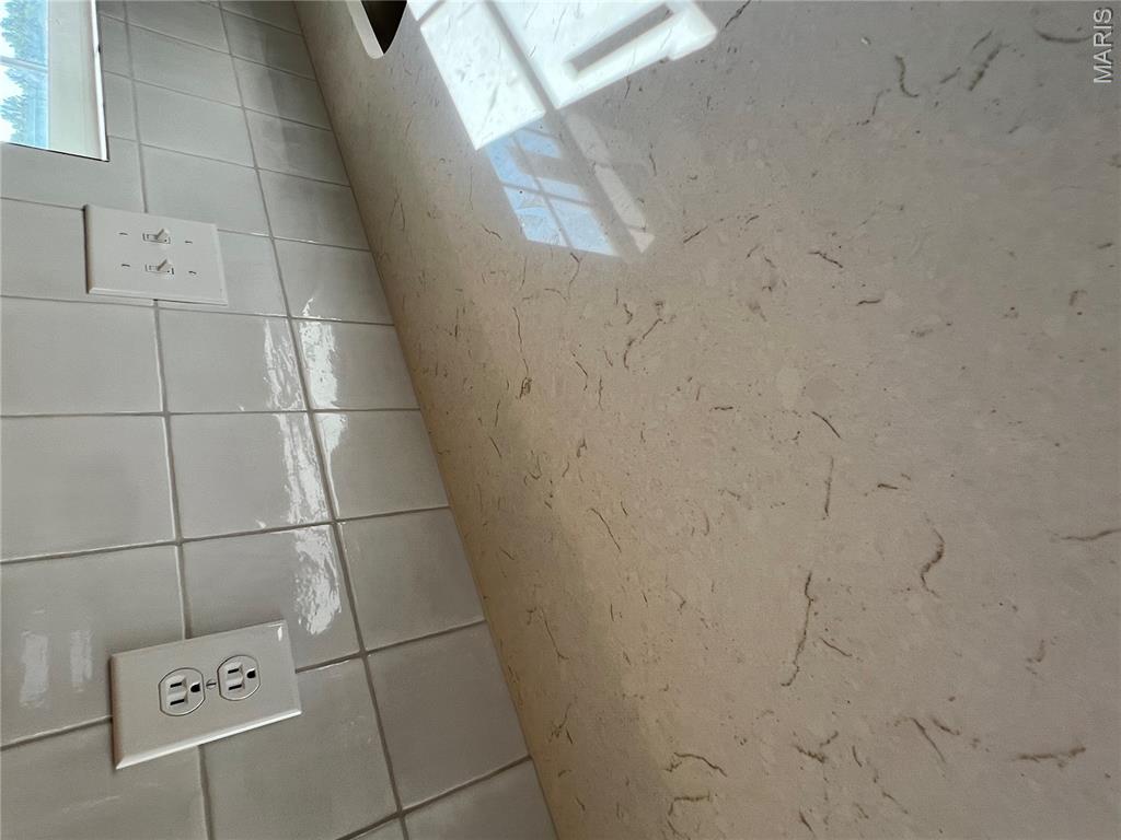 774 Sydney Court Property Photo 3