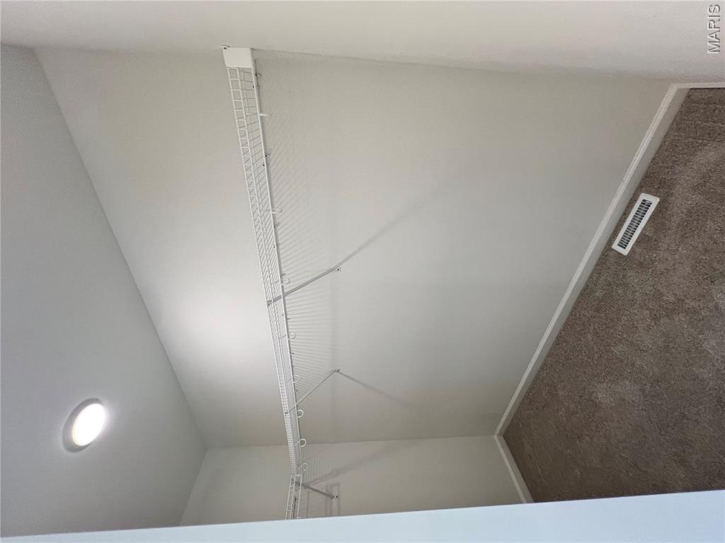 774 Sydney Court Property Photo 12