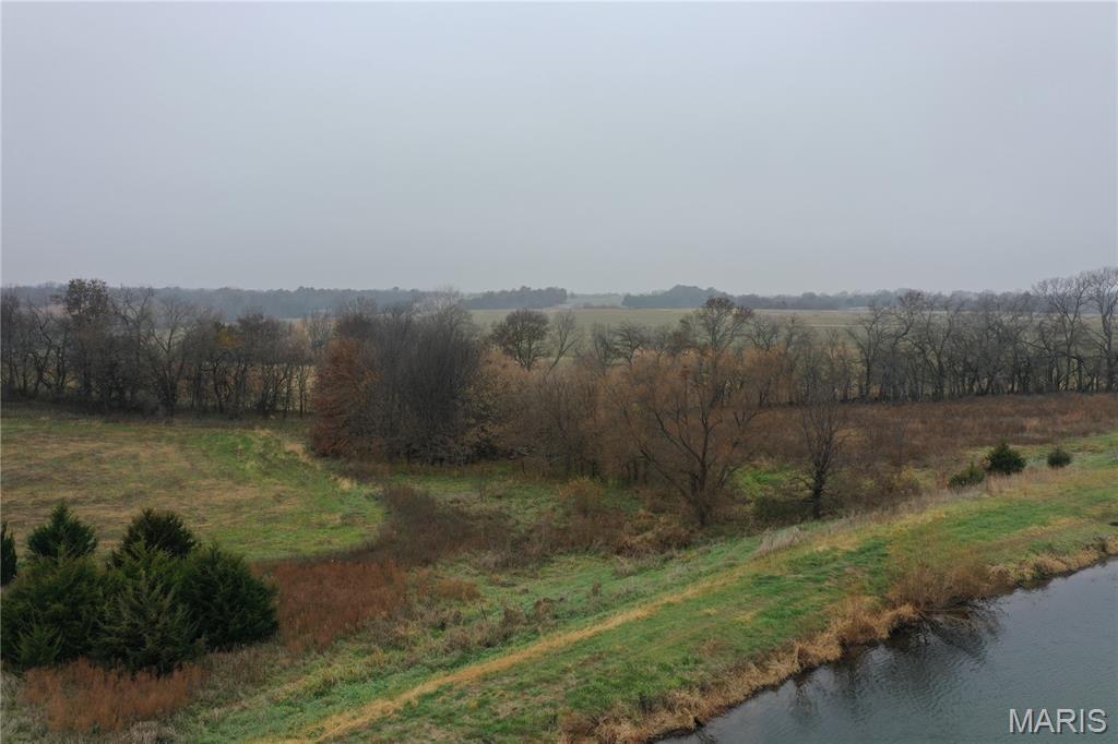 17053 Siloam Avenue Property Photo 17