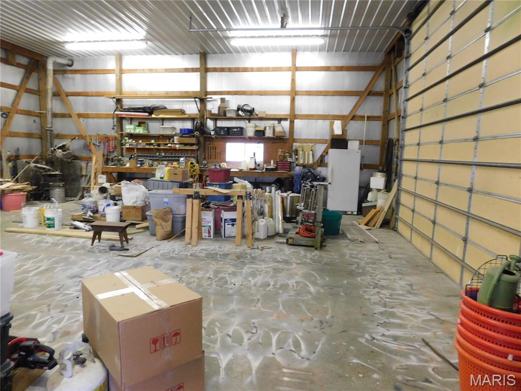 17053 Siloam Avenue Property Photo 39