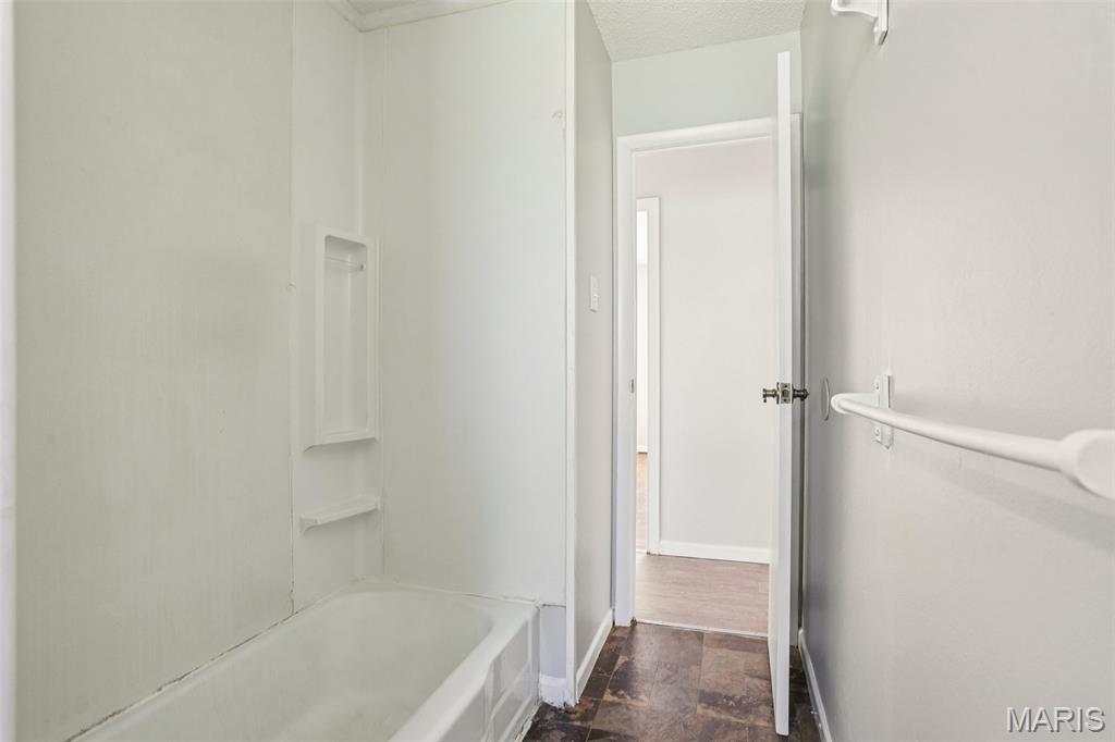 12373 Santa Maria Drive Property Photo 13