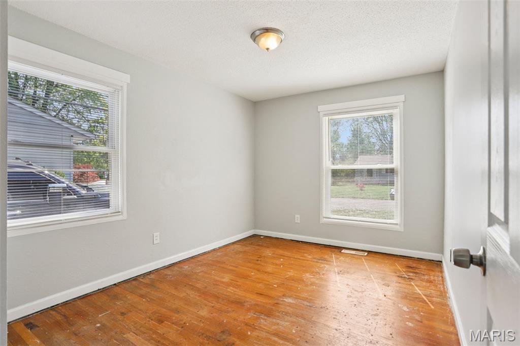 12373 Santa Maria Drive Property Photo 16