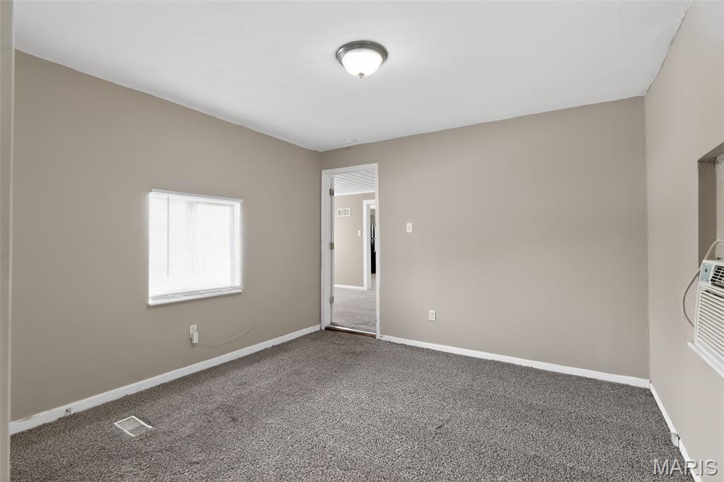 308 Superior Drive Property Photo 13