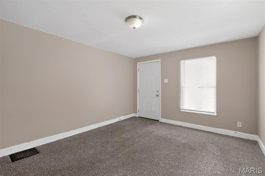 308 Superior Drive Property Photo 18