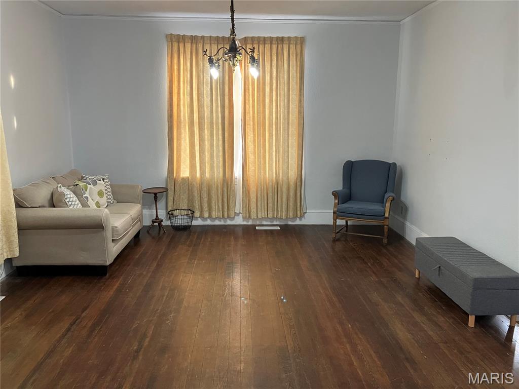 655 N 8th Street Property Photo 2