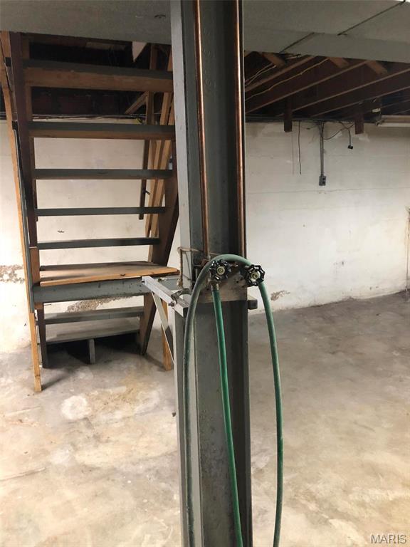 2503 Louis Avenue Property Photo 15