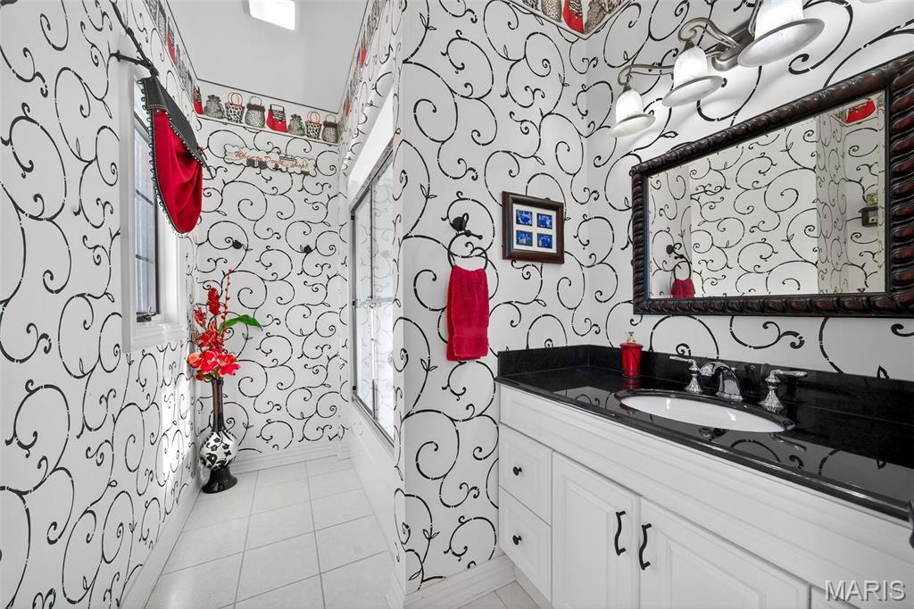27499 Franklin Road Property Photo 47