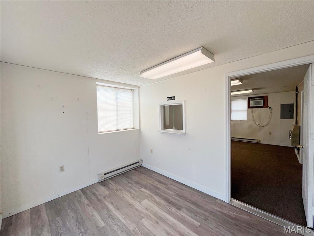 655 E Springfield Road 105 Property Photo 4