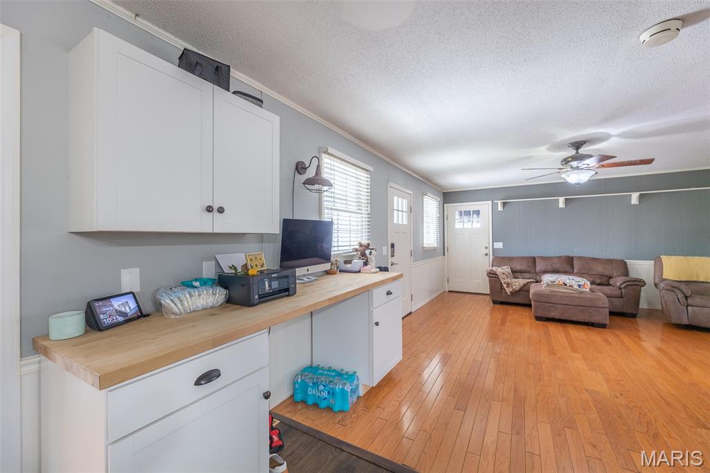 16747 Chalk Bluff Trail Property Photo 8