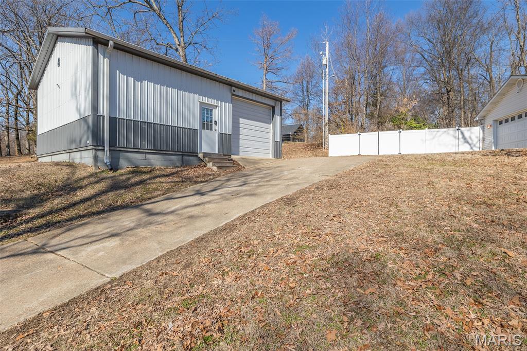 16747 Chalk Bluff Trail Property Photo 32