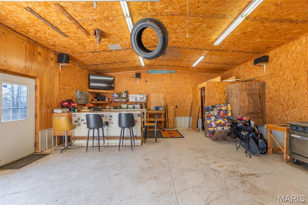 16747 Chalk Bluff Trail Property Photo 34