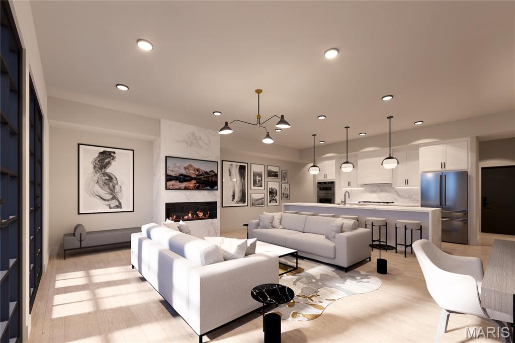 1121 S Main Street 403