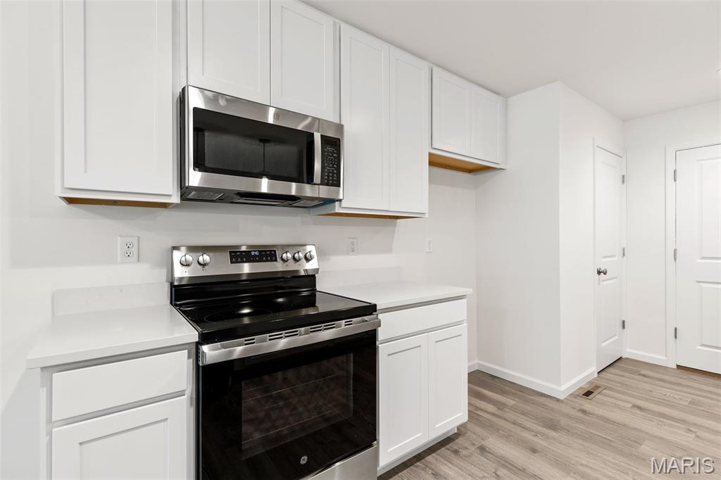 37 Fairmount Grove Drive Property Photo 15