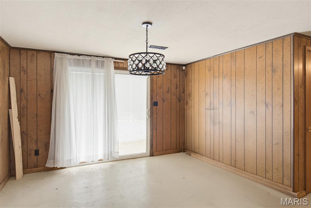 1004 Barton Road Property Photo 20