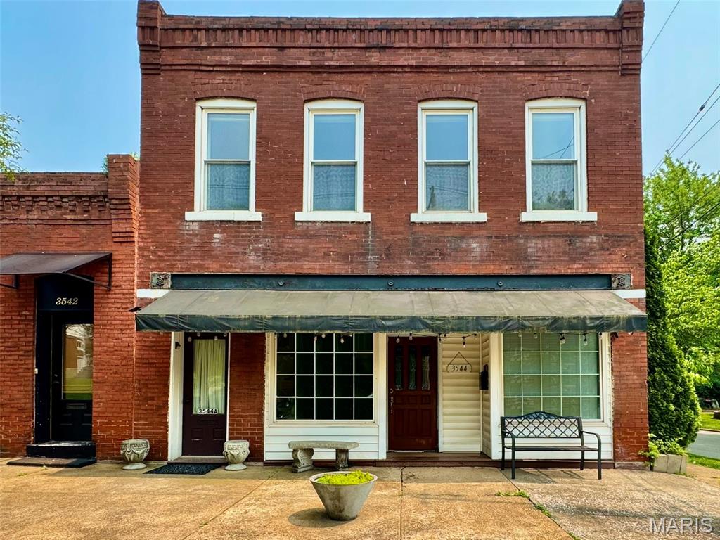 3544 Oxford Property Photo 1