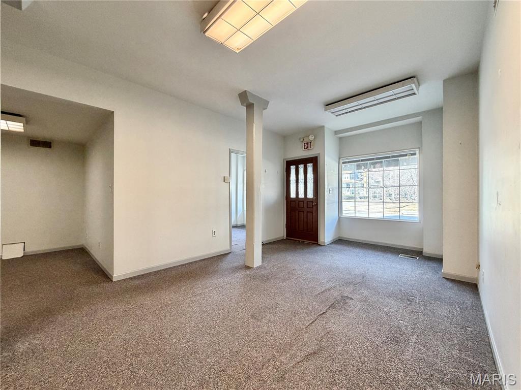3544 Oxford Property Photo 5
