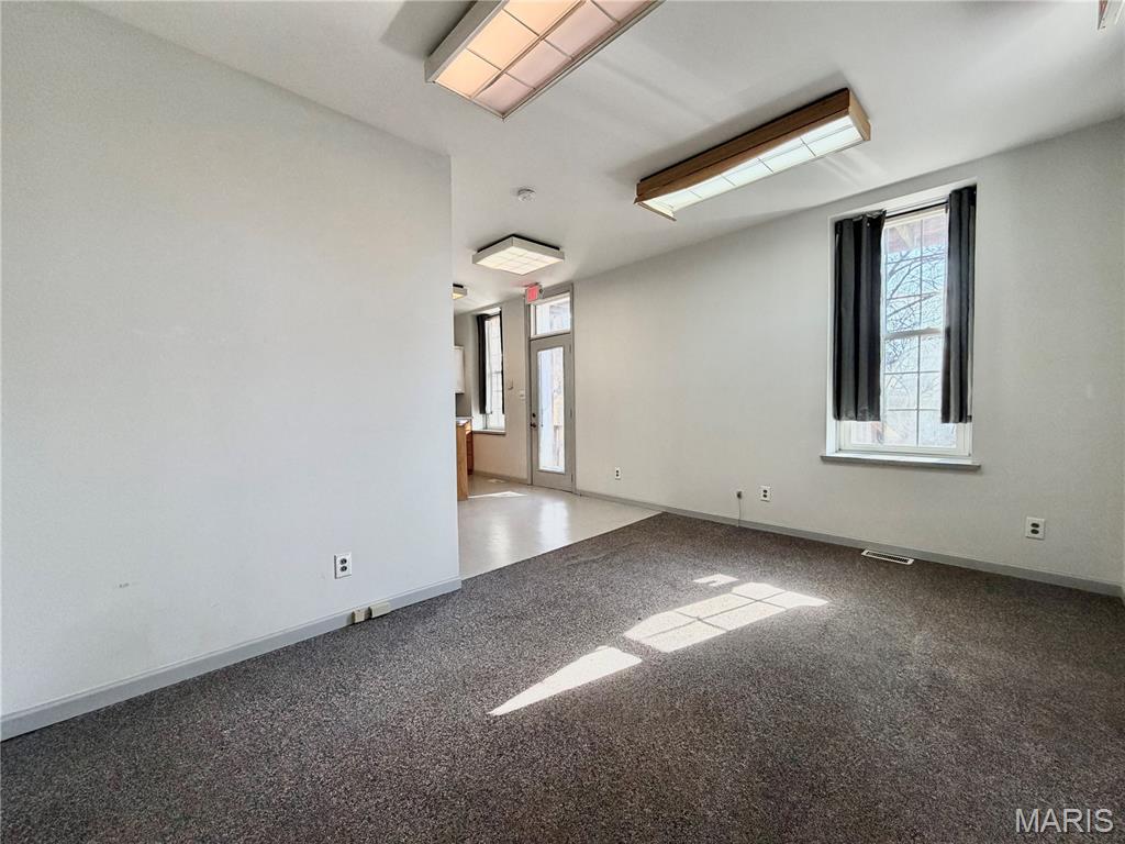 3544 Oxford Property Photo 18