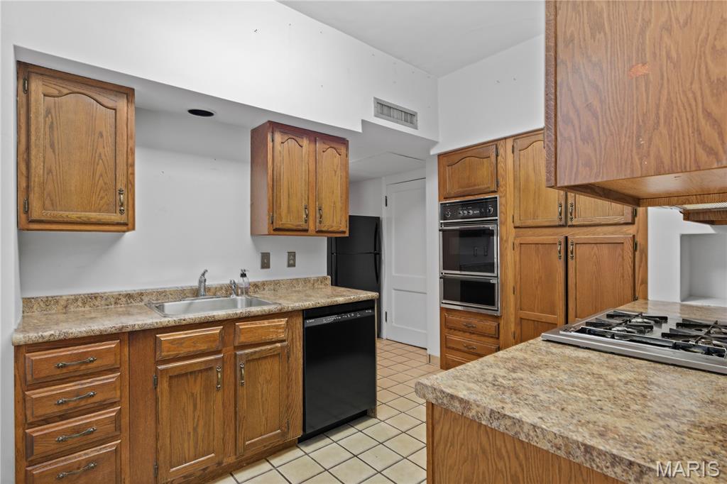709 S Skinker Boulevard 703 Property Photo 10