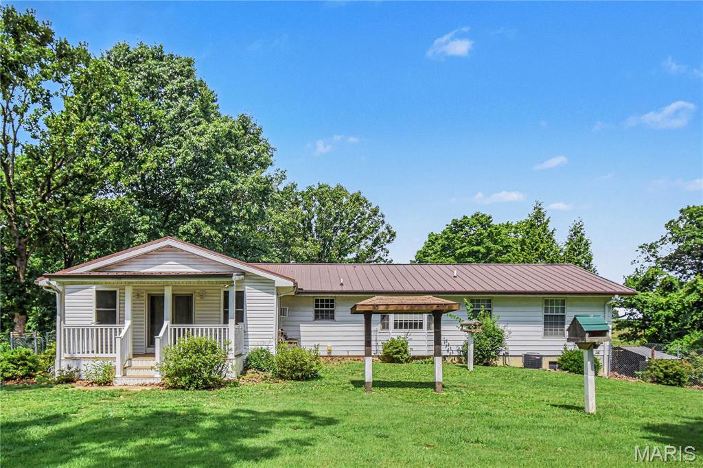 5520 Highway T Property Photo 5