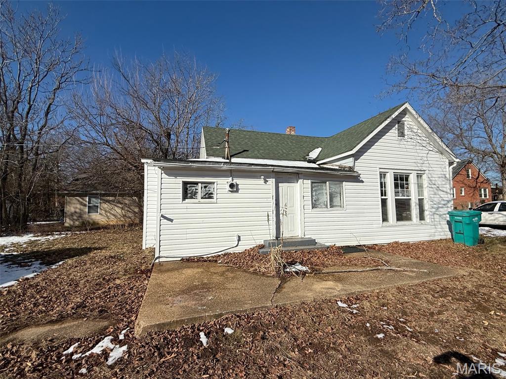 222 Miller Street Property Photo 2