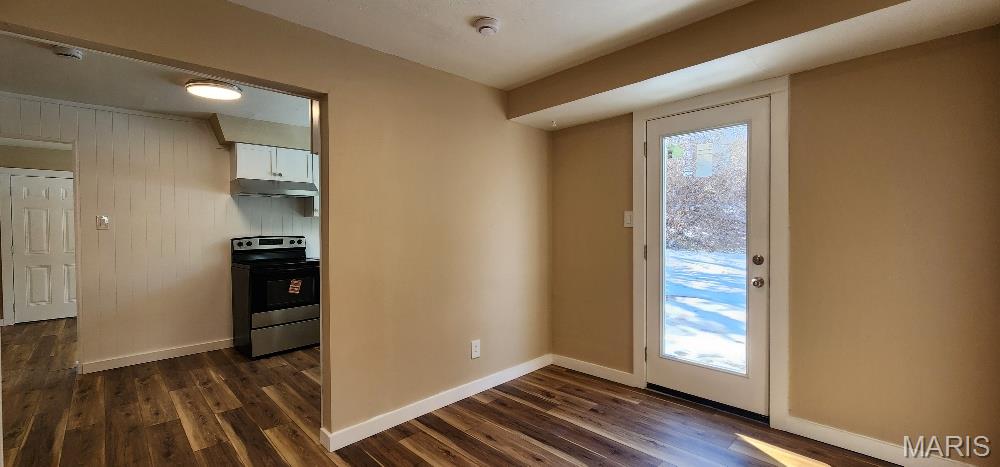 8419 Falmouth Drive Property Photo 6