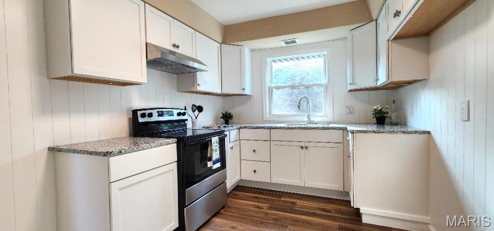 8419 Falmouth Drive Property Photo 11