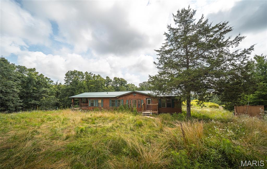 16500 Buttercup Road Property Photo 1