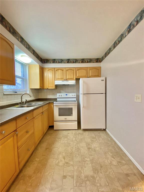 3865 Crest Circle Property Photo 7
