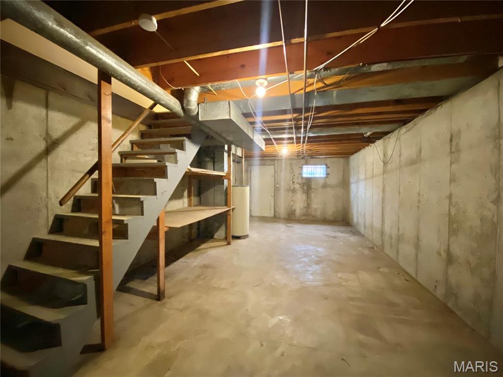 3865 Crest Circle Property Photo 16
