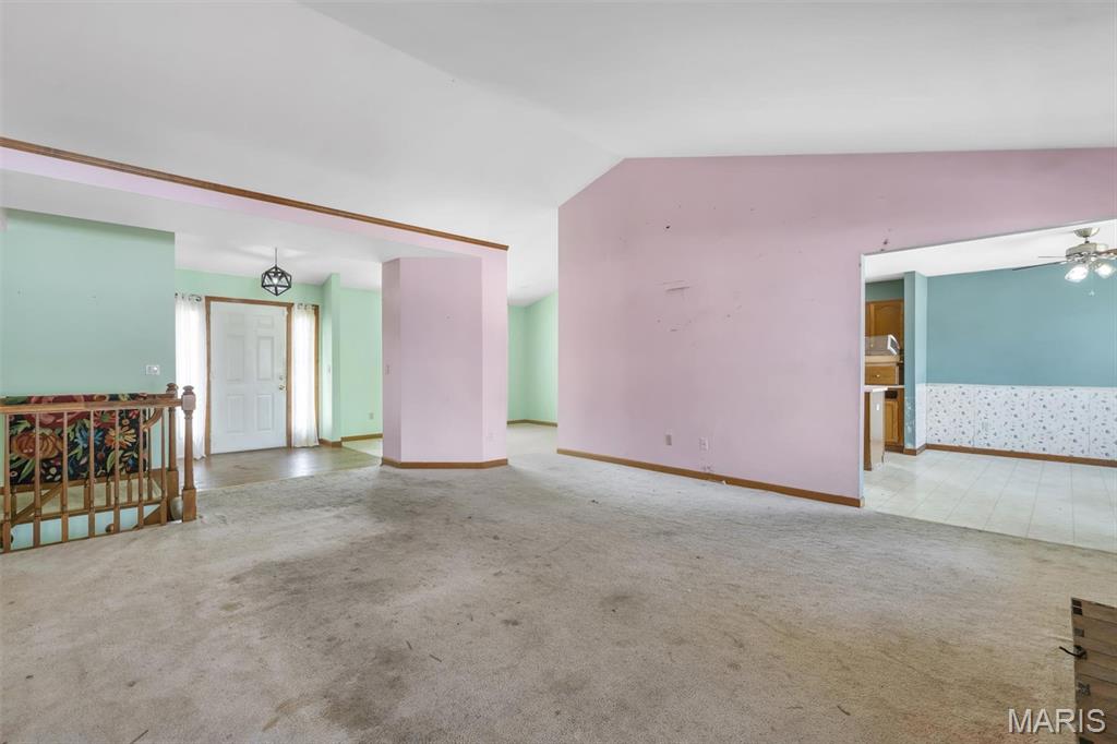 1828 Chateau Du Mont Drive Property Photo 5