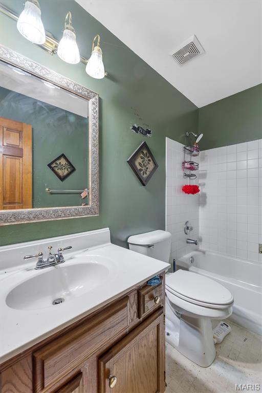 1828 Chateau Du Mont Drive Property Photo 17