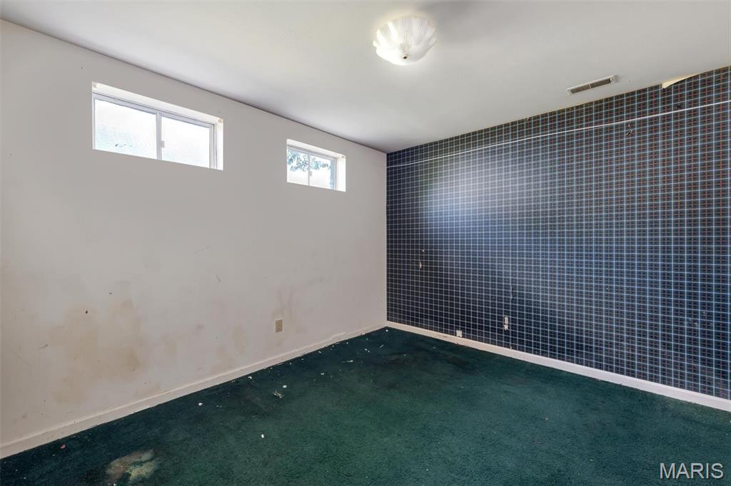 1828 Chateau Du Mont Drive Property Photo 25