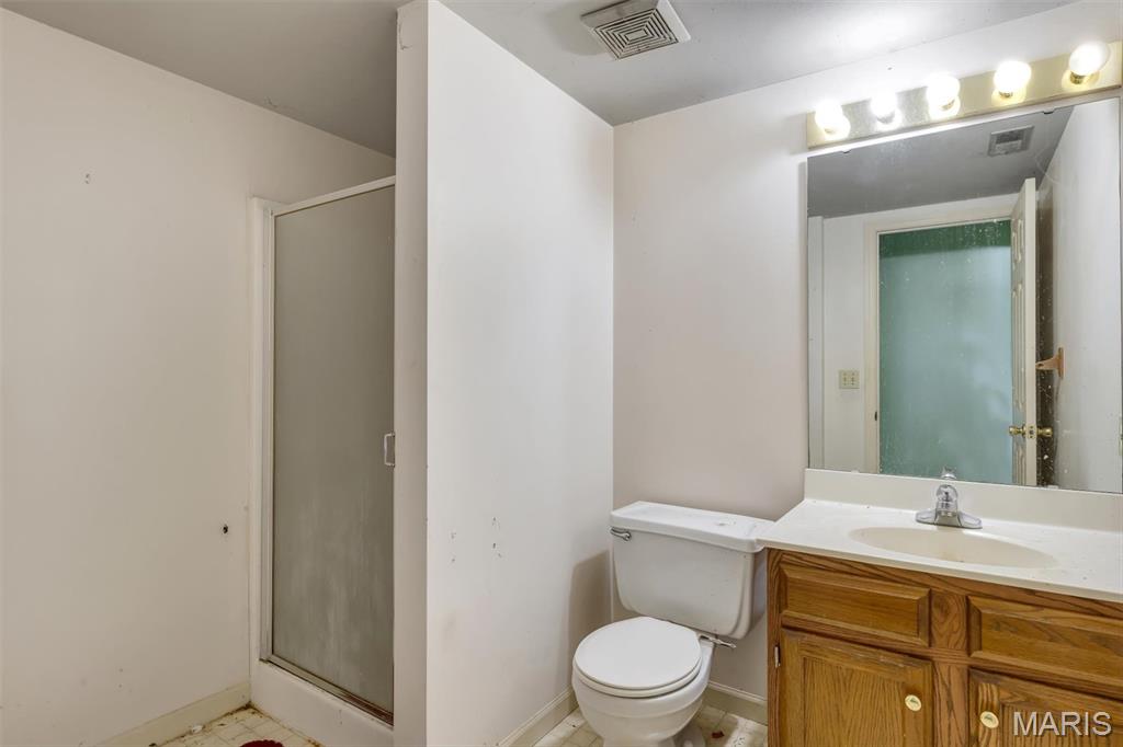 1828 Chateau Du Mont Drive Property Photo 27