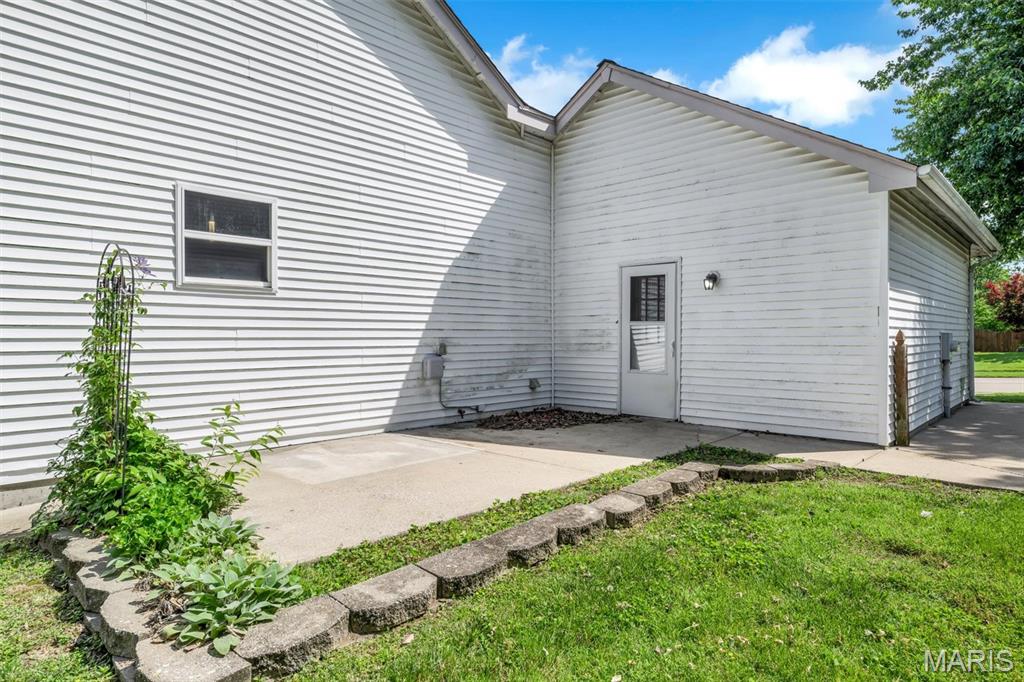 1828 Chateau Du Mont Drive Property Photo 33