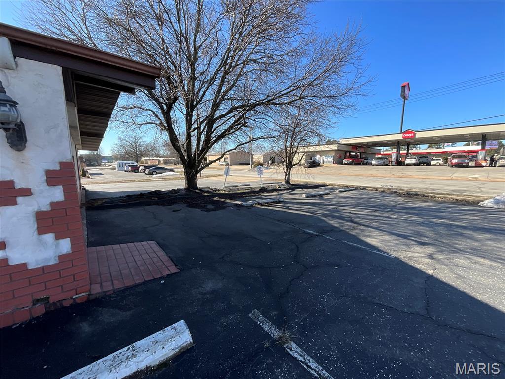 1618 Gibson Avenue Property Photo 3