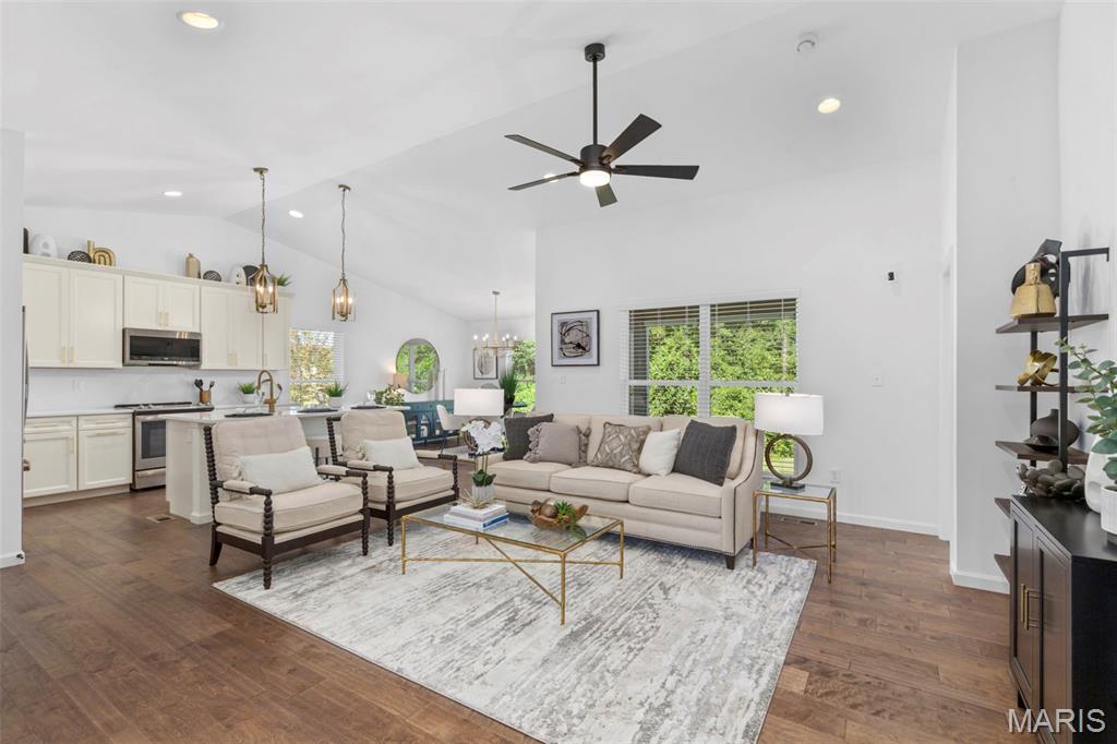331 Artic Fox Court Property Photo 15