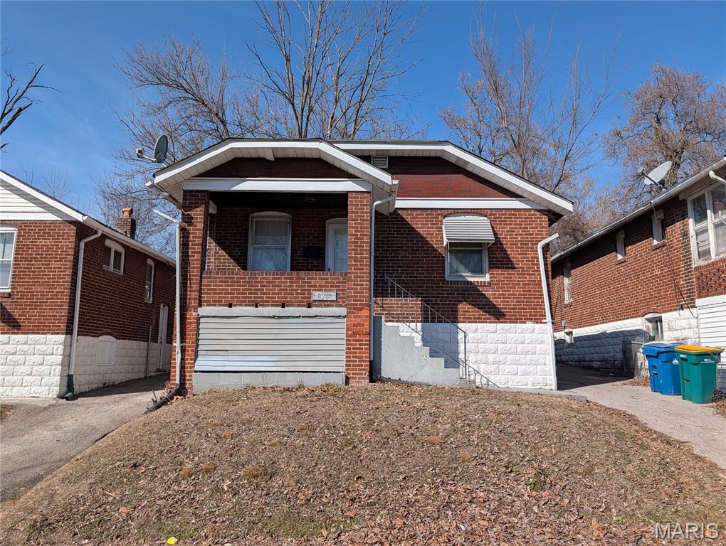 8363 Eton Place Property Photo 1
