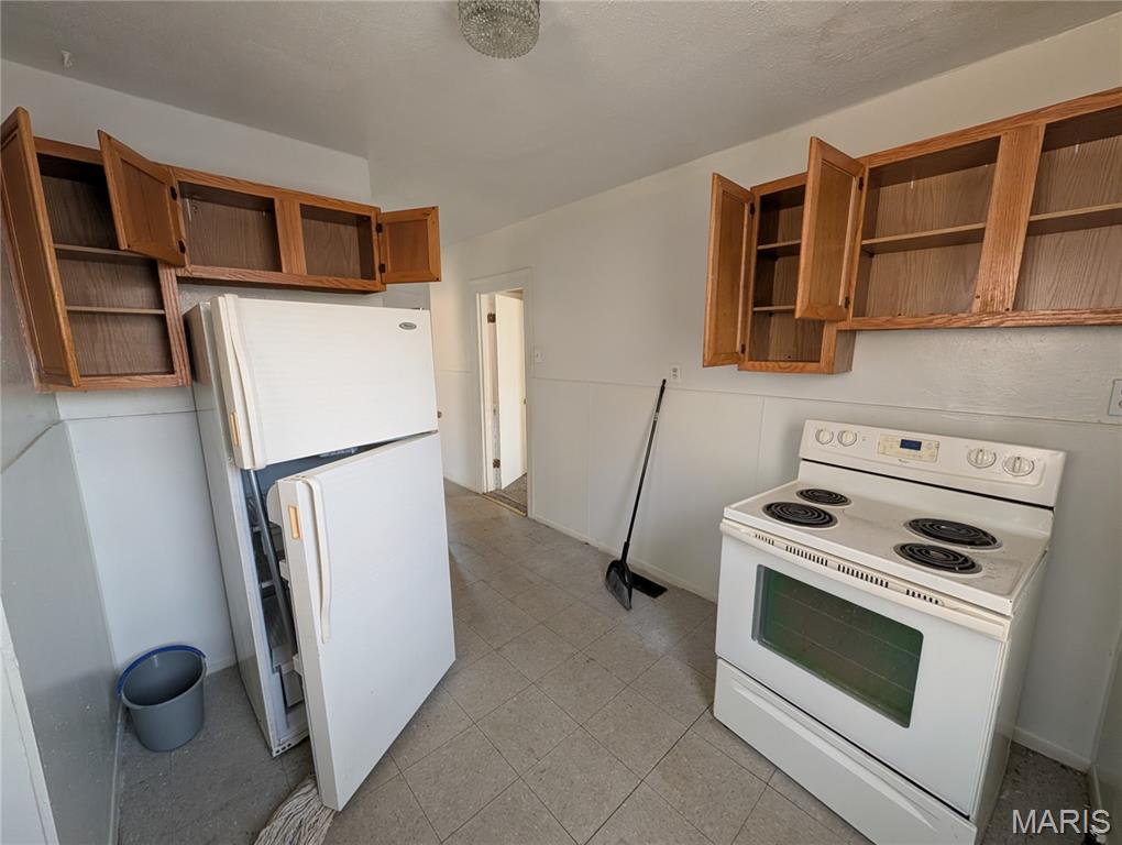 8363 Eton Place Property Photo 10
