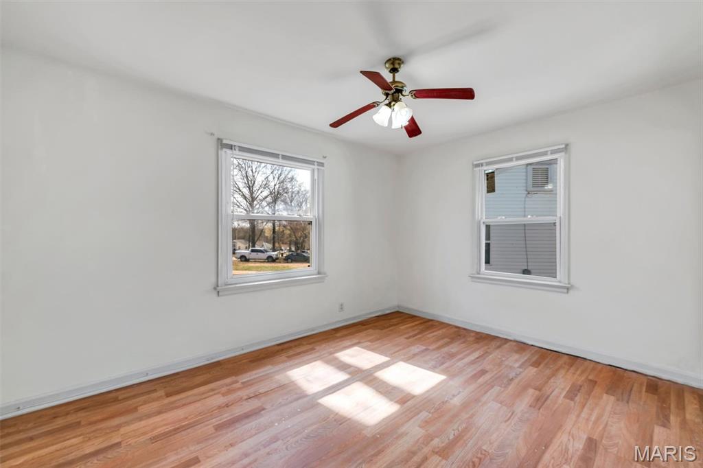 2045 Bainbridge Drive Property Photo 16