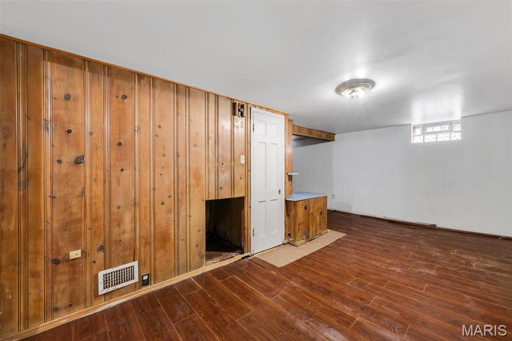 2045 Bainbridge Drive Property Photo 26