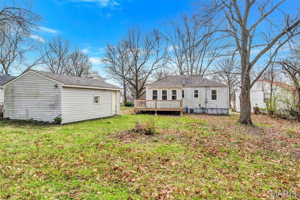 2045 Bainbridge Drive Property Photo 33