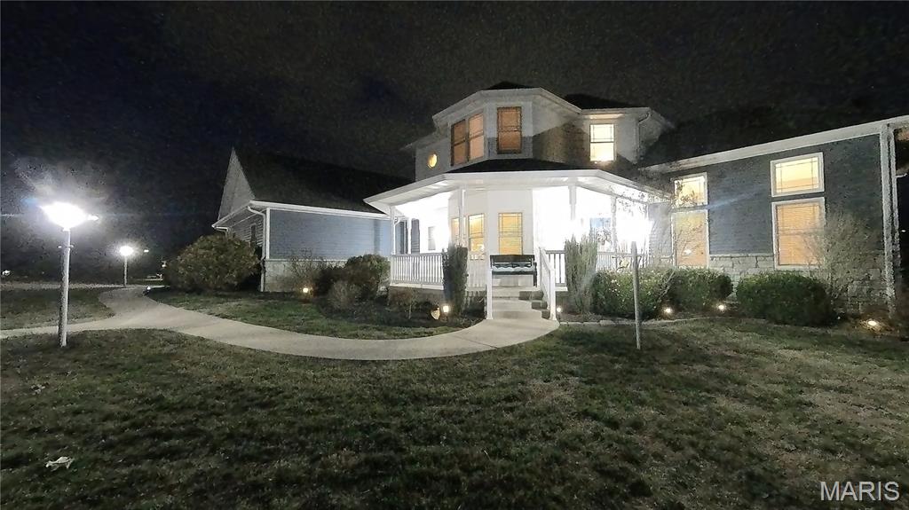 610 Oak Park Boulevard Property Photo 11