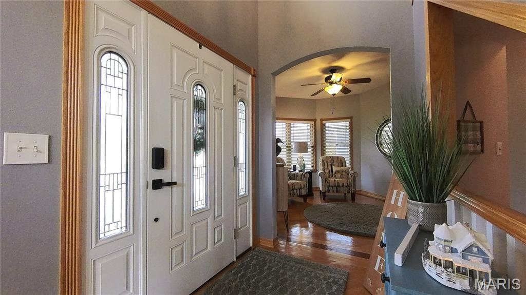 610 Oak Park Boulevard Property Photo 16