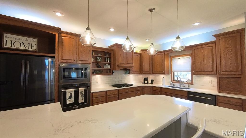 610 Oak Park Boulevard Property Photo 31