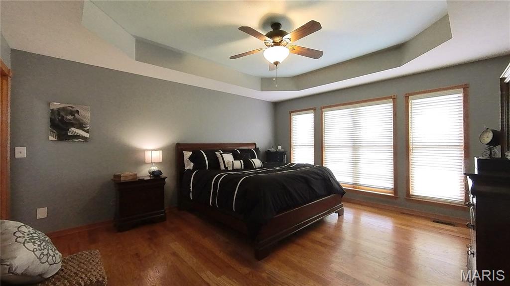 610 Oak Park Boulevard Property Photo 42