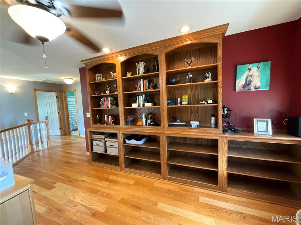 610 Oak Park Boulevard Property Photo 67
