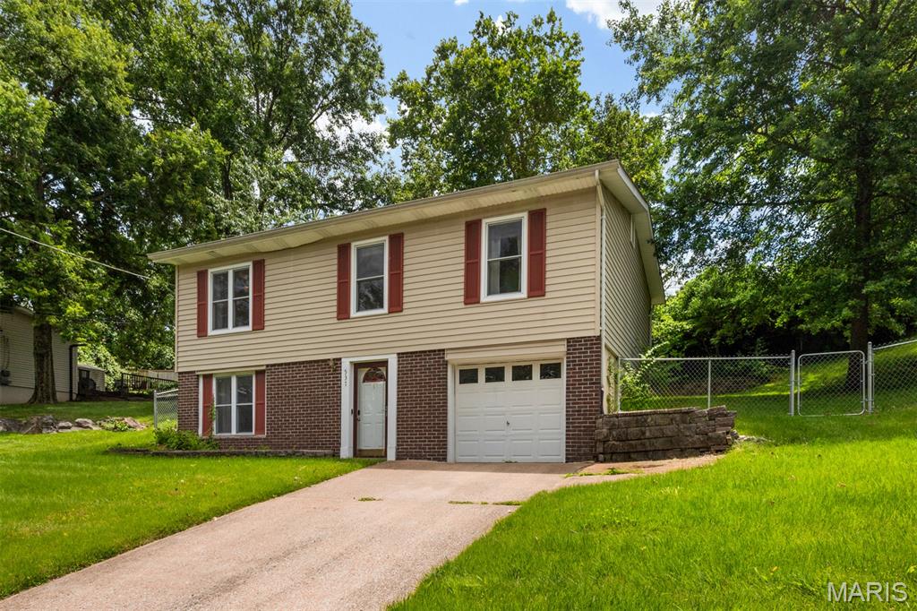 537 Blackberry Path Property Photo 3