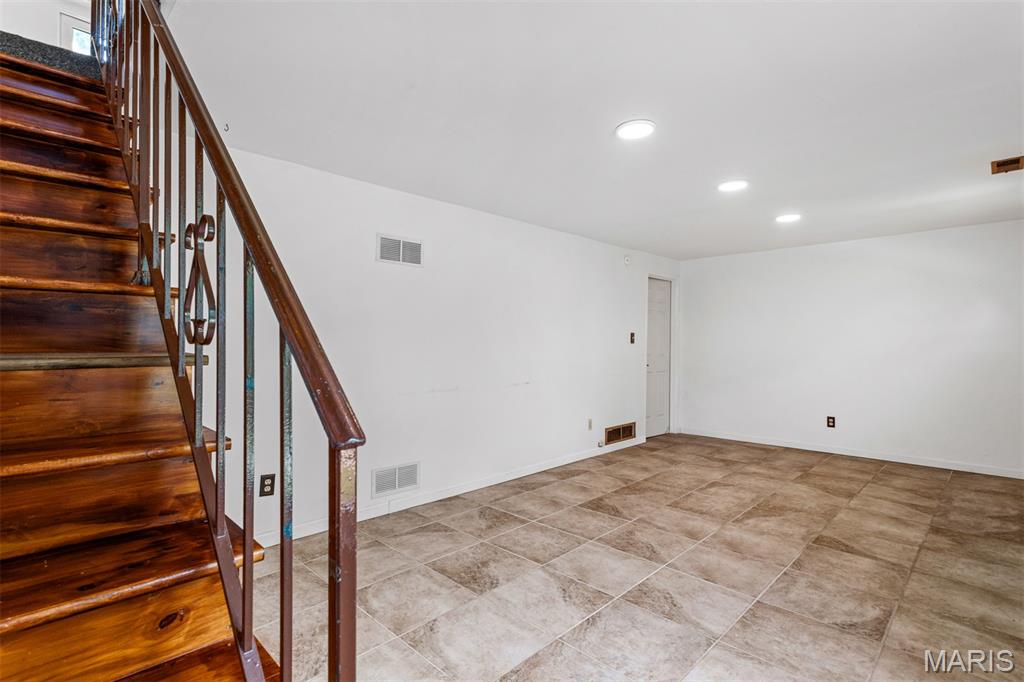 537 Blackberry Path Property Photo 6