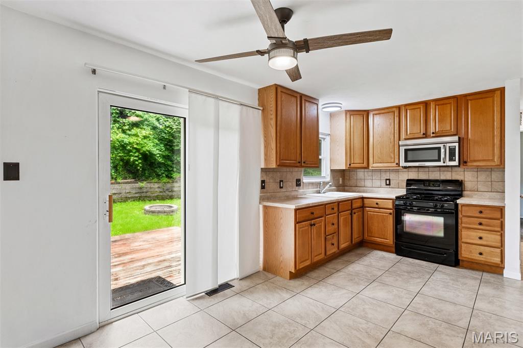 537 Blackberry Path Property Photo 13
